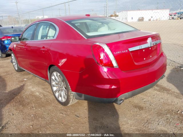 Photo 2 VIN: 1LNHL9ER8AG601053 - LINCOLN MKS 