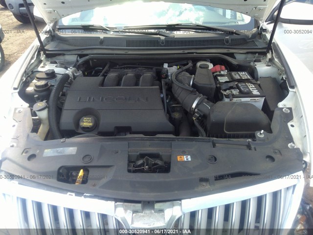 Photo 9 VIN: 1LNHL9ER9AG604561 - LINCOLN MKS 