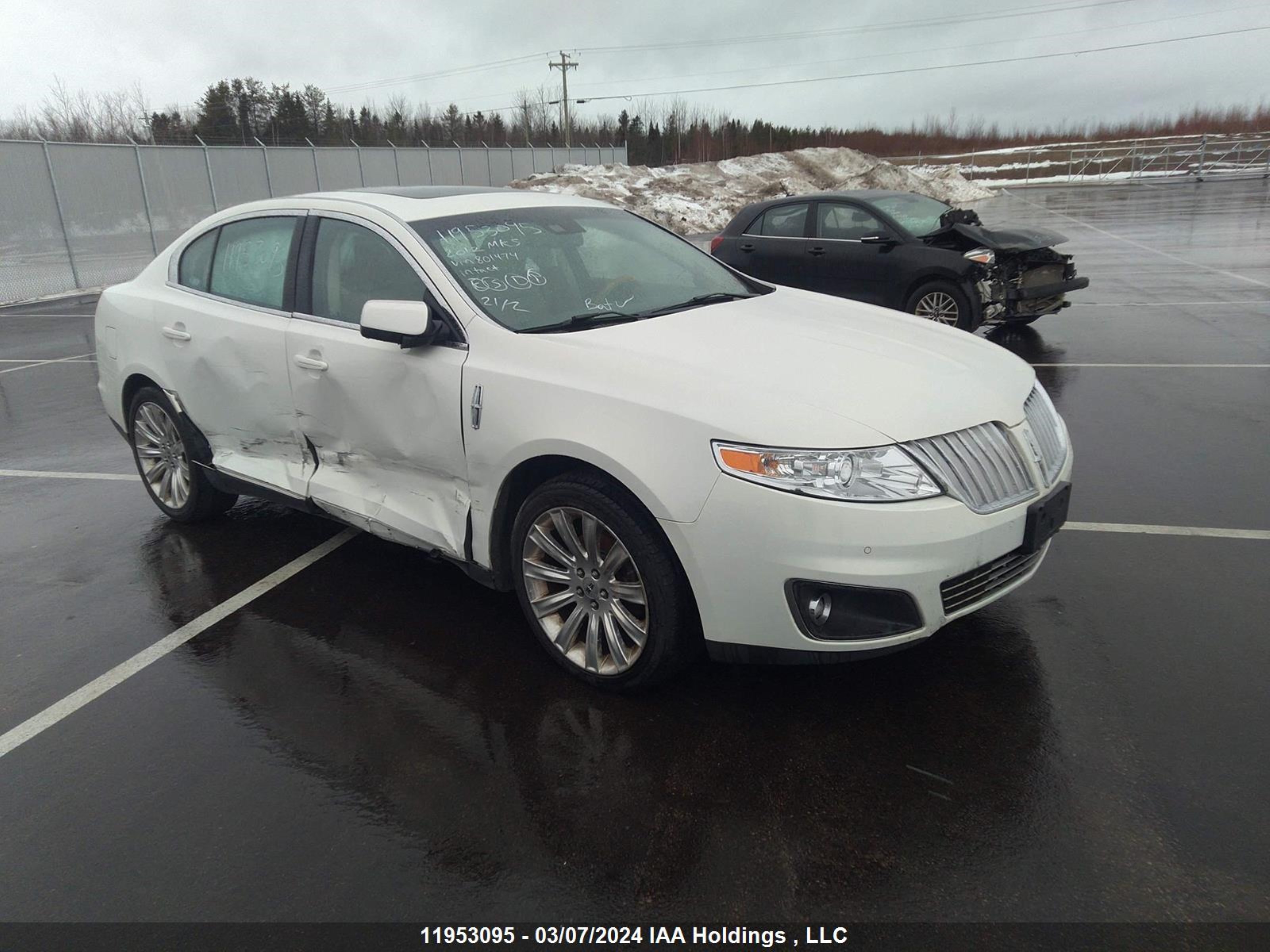 Photo 0 VIN: 1LNHL9ER9CG801474 - LINCOLN MKS 