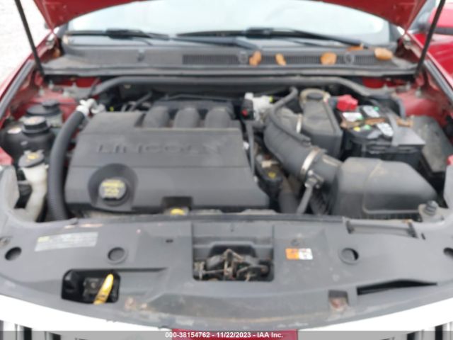 Photo 9 VIN: 1LNHL9ERXAG600633 - LINCOLN MKS 