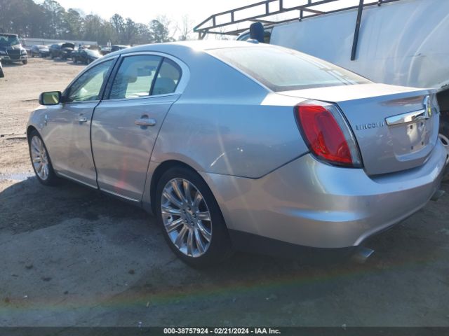 Photo 2 VIN: 1LNHL9ERXCG805453 - LINCOLN MKS 