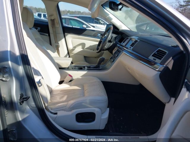 Photo 4 VIN: 1LNHL9ERXCG805453 - LINCOLN MKS 