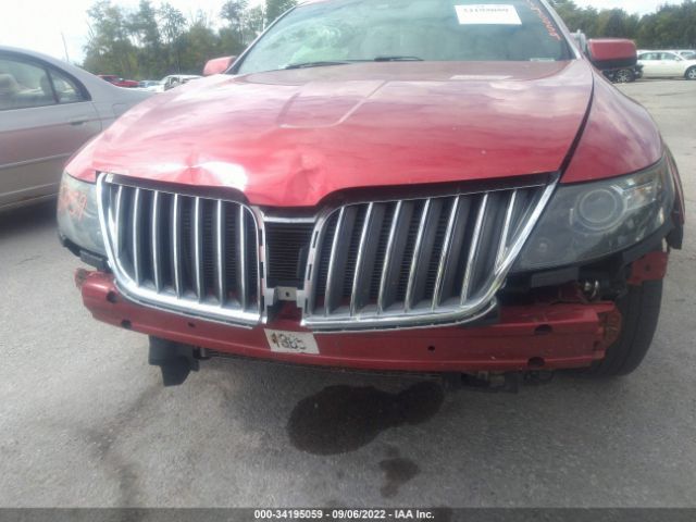 Photo 5 VIN: 1LNHL9FT0CG805911 - LINCOLN MKS 