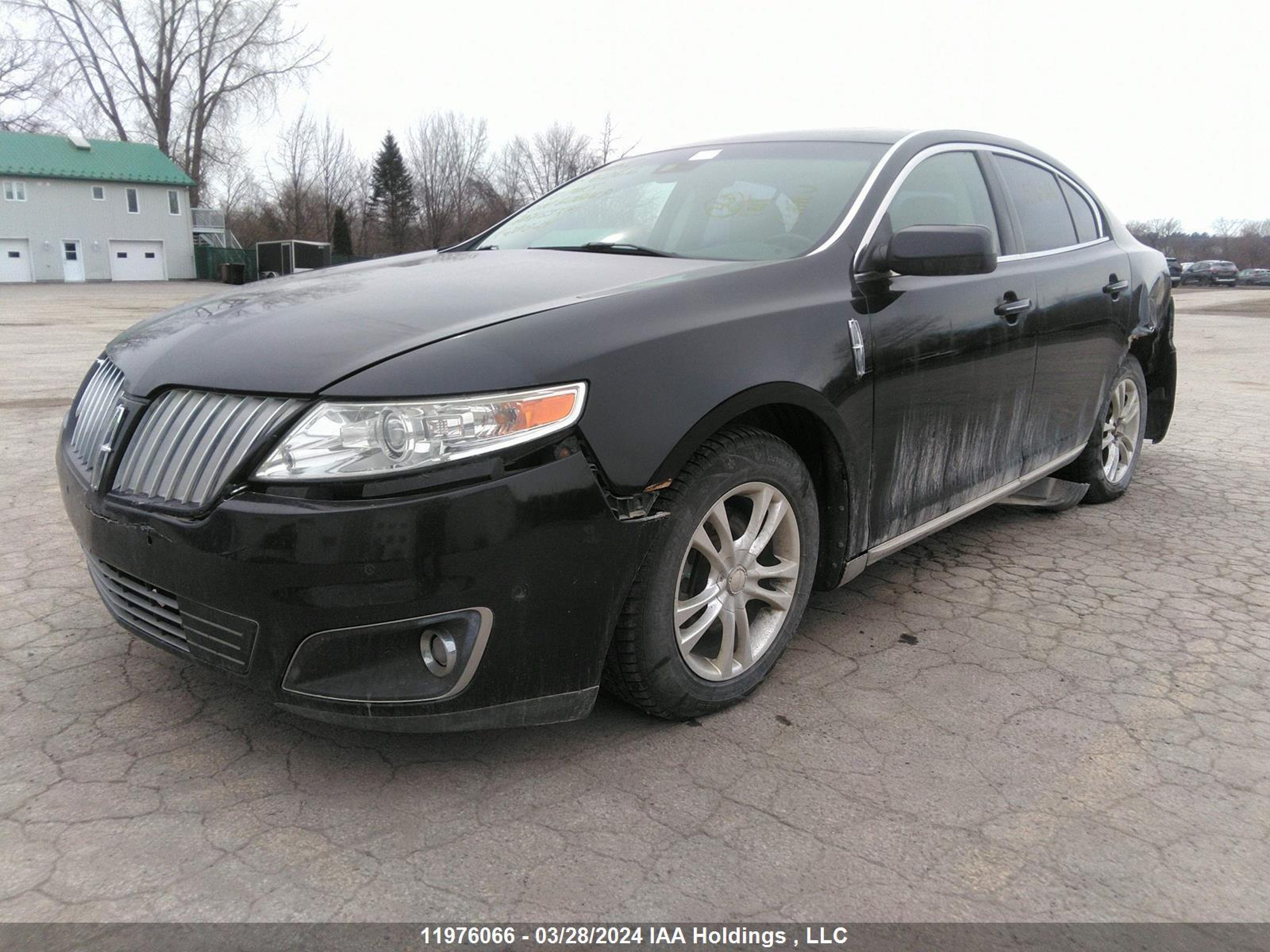 Photo 1 VIN: 1LNHL9FT4AG608169 - LINCOLN MKS 