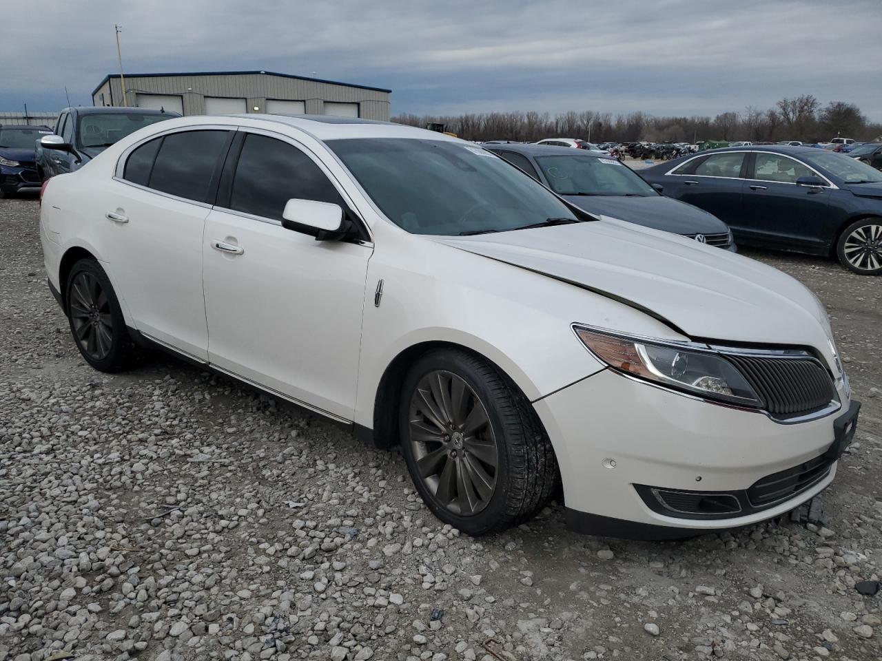 Photo 3 VIN: 1LNHL9FT4DG604238 - LINCOLN MKS 