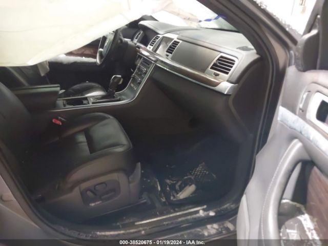 Photo 4 VIN: 1LNHL9FT5CG806813 - LINCOLN MKS 