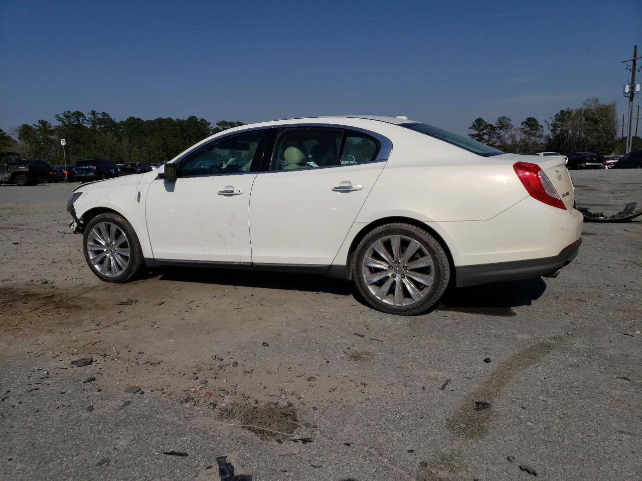 Photo 1 VIN: 1LNHL9FT5DG603695 - LINCOLN MKS 