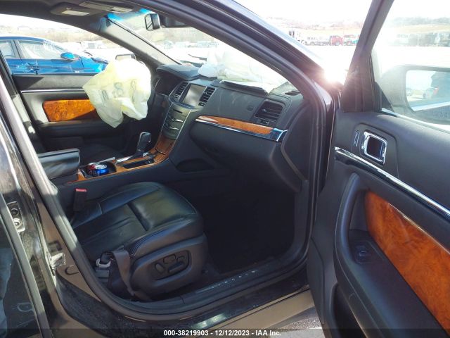 Photo 4 VIN: 1LNHL9FT5EG603813 - LINCOLN MKS 