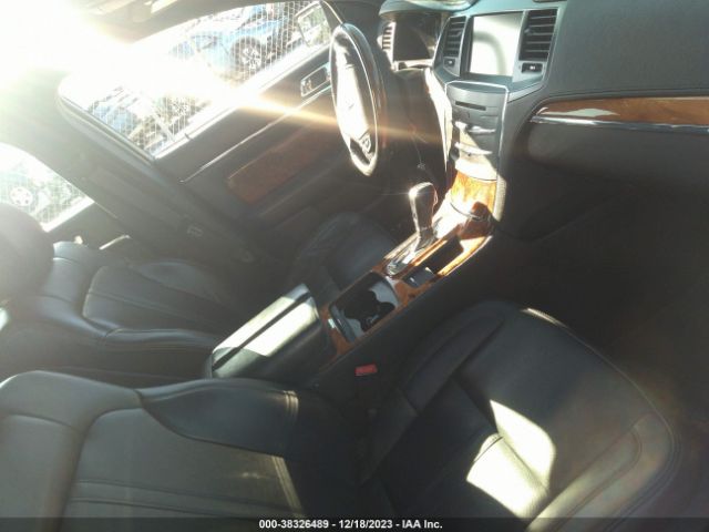 Photo 4 VIN: 1LNHL9FT6EG600015 - LINCOLN MKS 