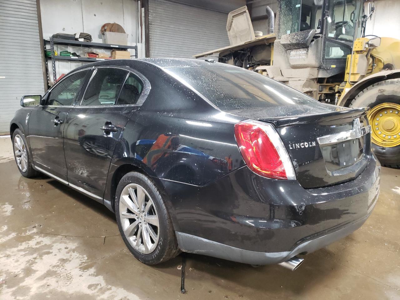 Photo 1 VIN: 1LNHL9FT7CG805680 - LINCOLN MKS 