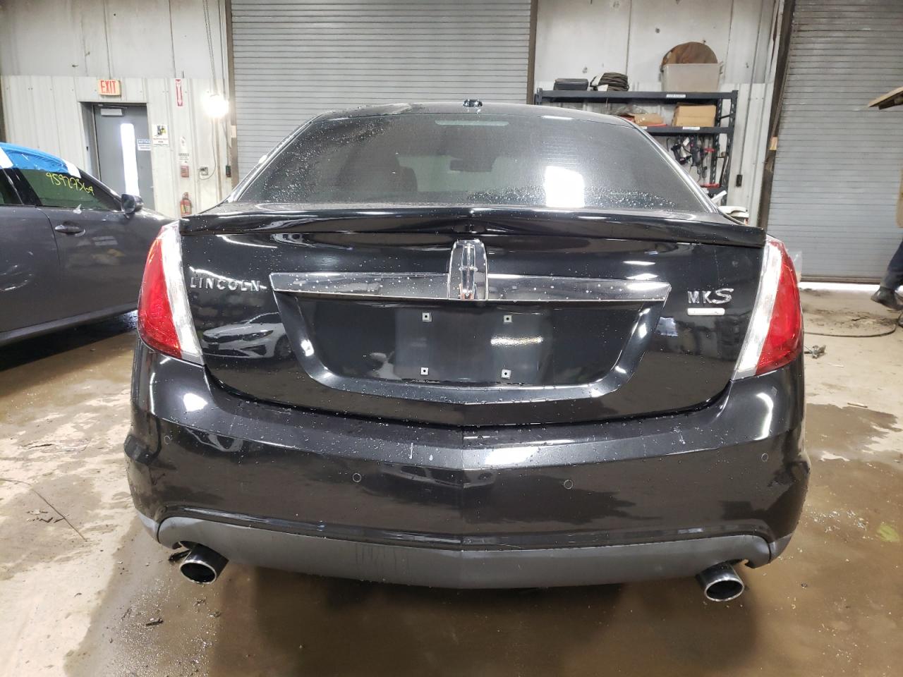 Photo 5 VIN: 1LNHL9FT7CG805680 - LINCOLN MKS 