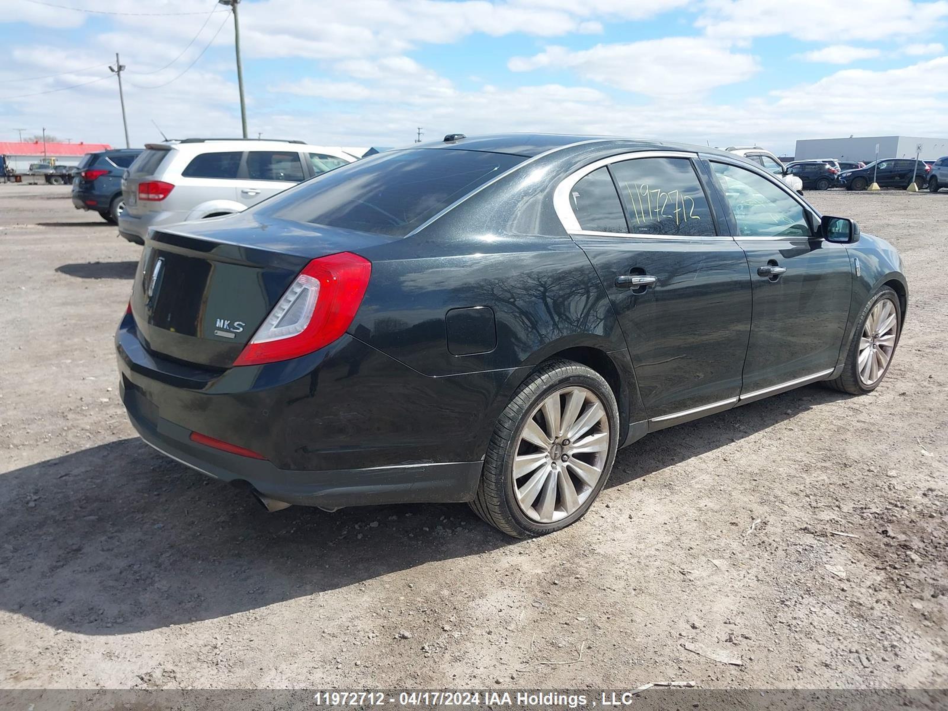 Photo 3 VIN: 1LNHL9FT7DG602452 - LINCOLN MKS 