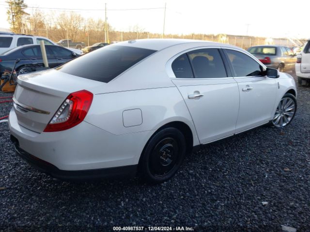 Photo 3 VIN: 1LNHL9FT7FG603233 - LINCOLN MKS 