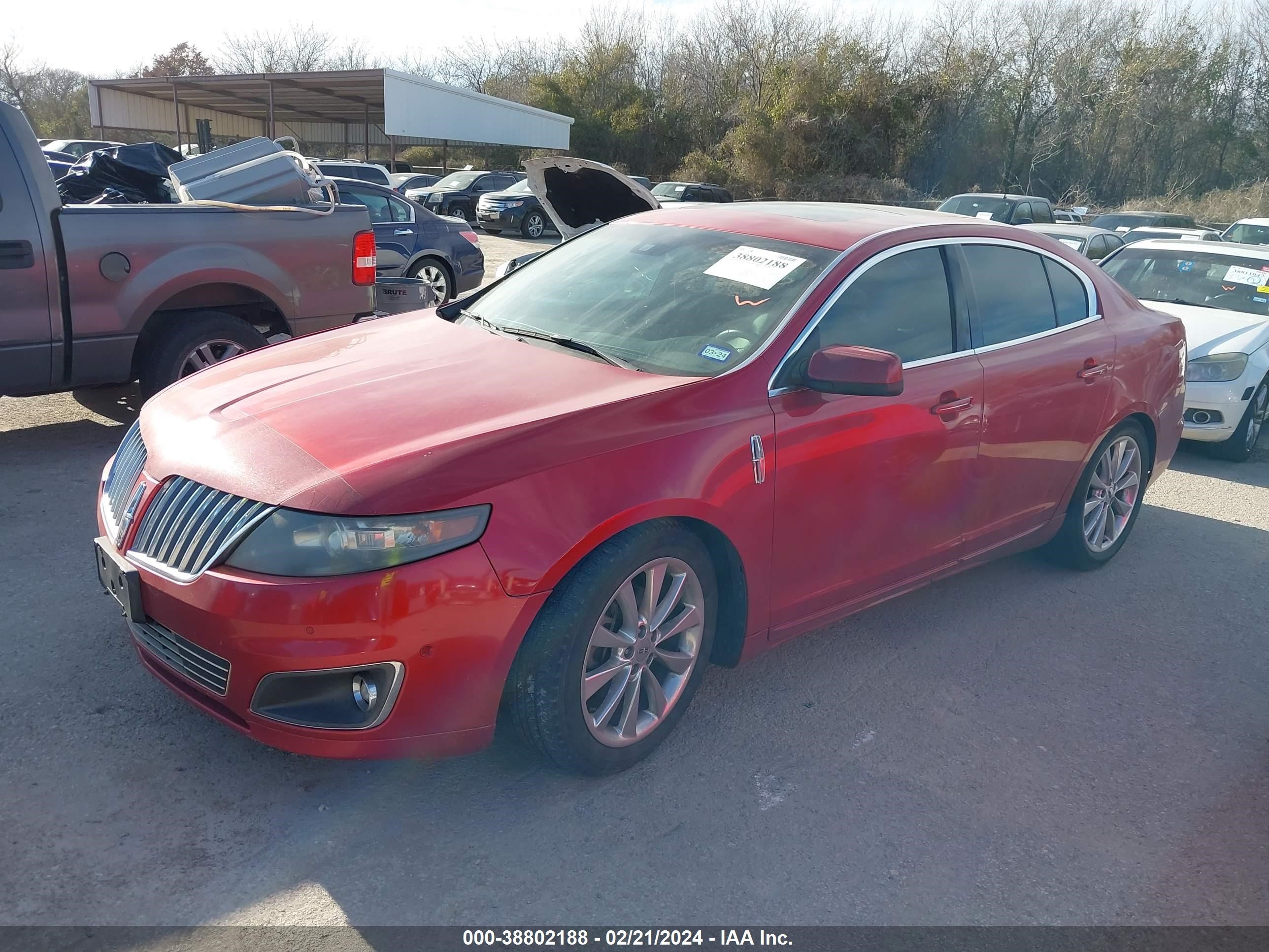 Photo 1 VIN: 1LNHL9FTXBG610283 - LINCOLN MKS 