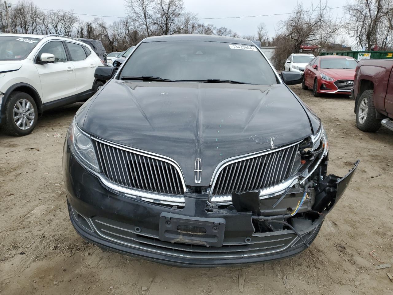 Photo 4 VIN: 1LNHL9FTXFG603243 - LINCOLN MKS 