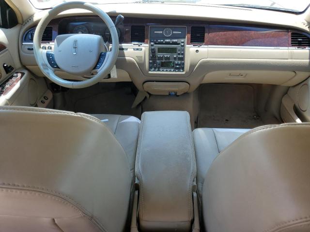 Photo 7 VIN: 1LNHM81V17Y609685 - LINCOLN TOWNCAR 