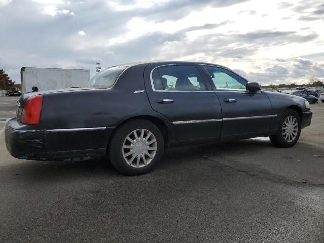 Photo 2 VIN: 1LNHM81V26Y628390 - LINCOLN TOWNCAR 