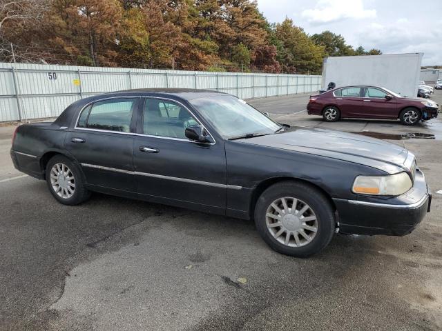 Photo 3 VIN: 1LNHM81V26Y628390 - LINCOLN TOWNCAR 