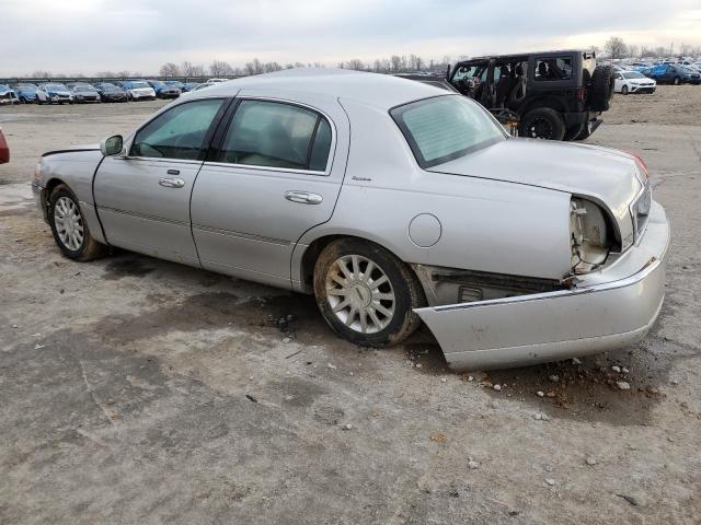 Photo 1 VIN: 1LNHM81V27Y638192 - LINCOLN TOWNCAR 