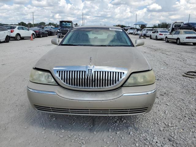 Photo 4 VIN: 1LNHM81V76Y627090 - LINCOLN TOWN CAR S 