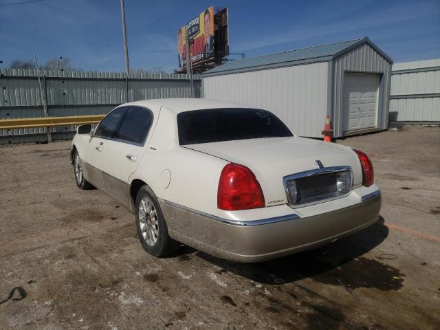 Photo 2 VIN: 1LNHM81V77Y618956 - LINCOLN TOWN CAR S 