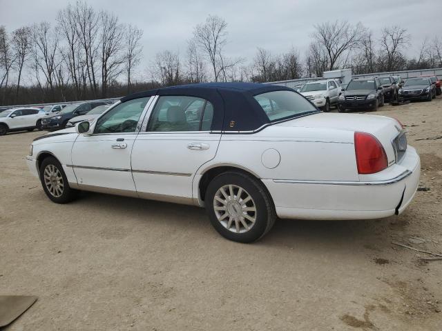 Photo 1 VIN: 1LNHM81V77Y637135 - LINCOLN TOWNCAR 