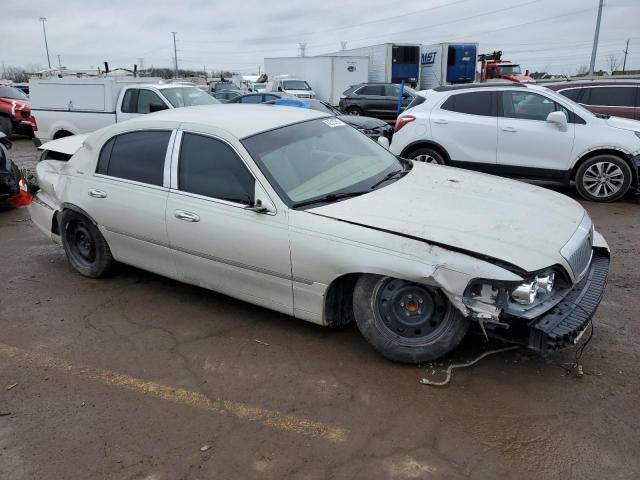 Photo 3 VIN: 1LNHM81V96Y613868 - LINCOLN TOWNCAR 