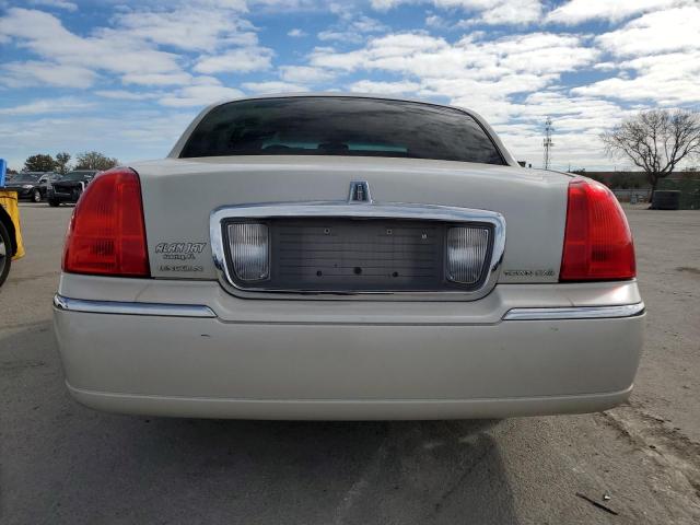 Photo 5 VIN: 1LNHM81V97Y602984 - LINCOLN TOWNCAR 