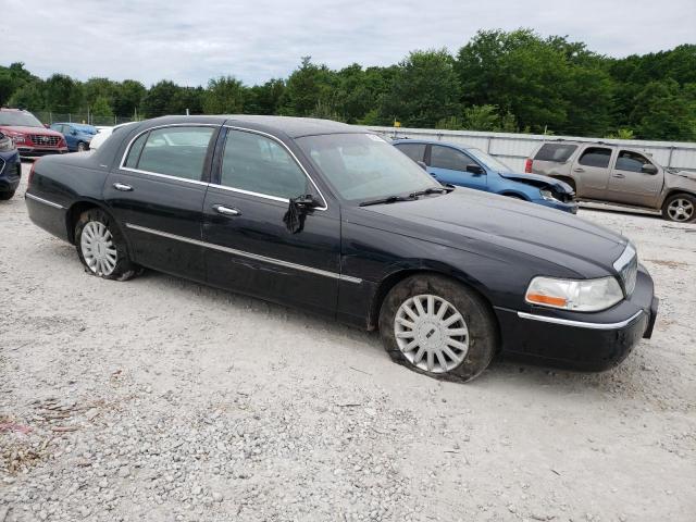 Photo 3 VIN: 1LNHM81V97Y634205 - LINCOLN TOWNCAR 