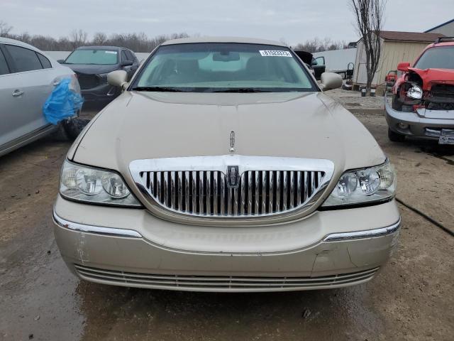 Photo 4 VIN: 1LNHM81VX6Y630436 - LINCOLN TOWNCAR 