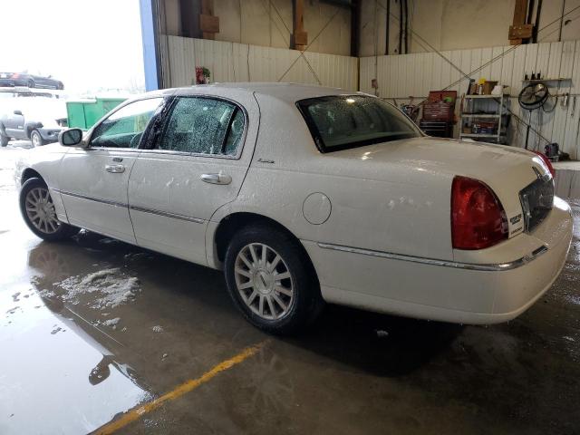 Photo 1 VIN: 1LNHM81VX7Y602976 - LINCOLN TOWNCAR 