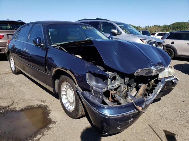 Photo 3 VIN: 1LNHM81W01Y669554 - LINCOLN TOWNCAR 