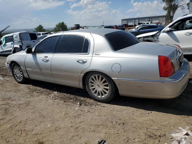 Photo 1 VIN: 1LNHM81W03Y658217 - LINCOLN TOWNCAR 