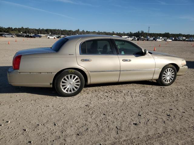 Photo 2 VIN: 1LNHM81W04Y650717 - LINCOLN TOWN CAR 