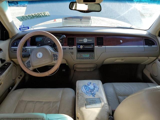 Photo 7 VIN: 1LNHM81W04Y650717 - LINCOLN TOWN CAR 