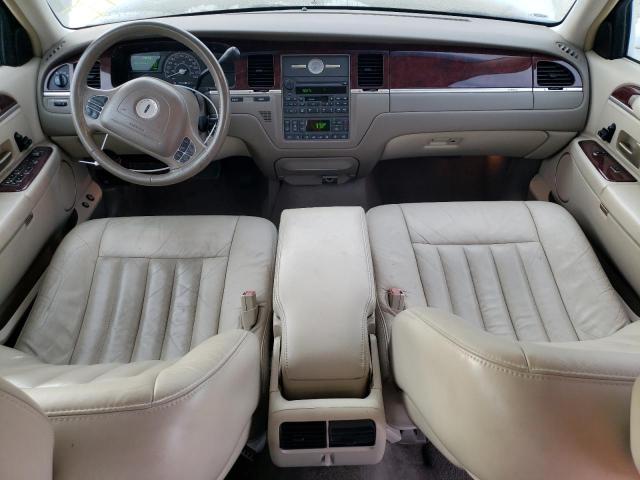 Photo 7 VIN: 1LNHM81W04Y681871 - LINCOLN TOWN CAR E 