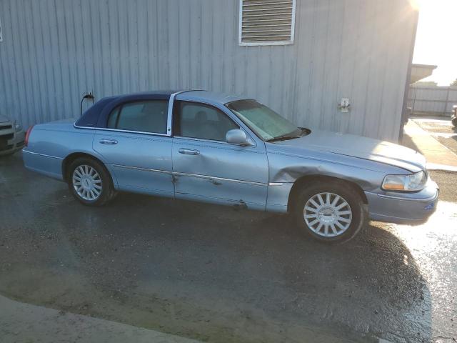 Photo 3 VIN: 1LNHM81W05Y623079 - LINCOLN TOWN CAR S 