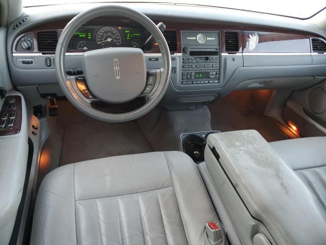 Photo 7 VIN: 1LNHM81W05Y623079 - LINCOLN TOWN CAR S 