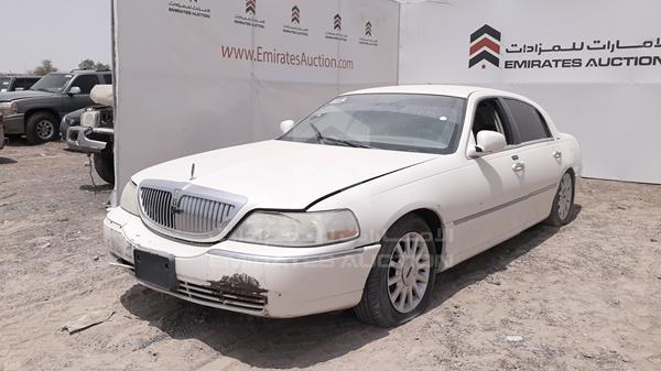 Photo 3 VIN: 1LNHM81W07Y606513 - LINCOLN TOWN CAR 