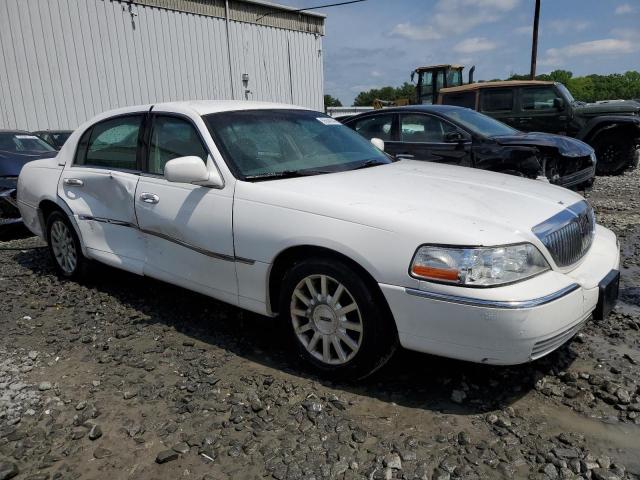 Photo 3 VIN: 1LNHM81W07Y615163 - LINCOLN TOWNCAR 