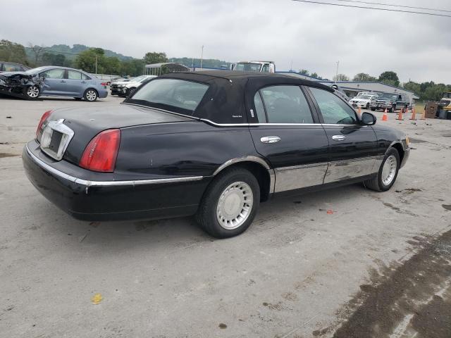 Photo 2 VIN: 1LNHM81W0YY873653 - LINCOLN TOWN CAR E 