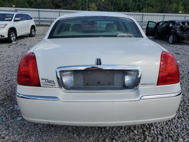 Photo 5 VIN: 1LNHM81W13Y625534 - LINCOLN TOWN CAR E 