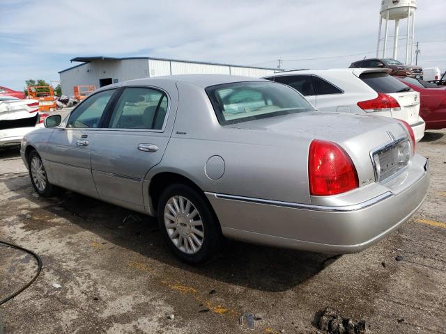 Photo 1 VIN: 1LNHM81W13Y700894 - LINCOLN TOWNCAR 