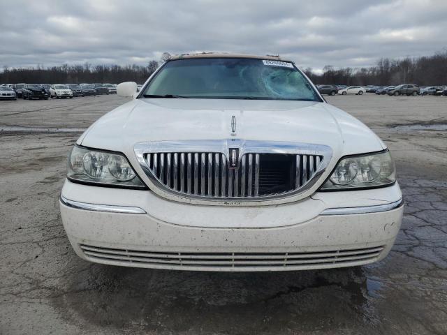 Photo 4 VIN: 1LNHM81W14Y619797 - LINCOLN TOWN CAR E 