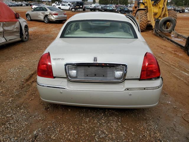 Photo 5 VIN: 1LNHM81W14Y664576 - LINCOLN TOWN CAR E 