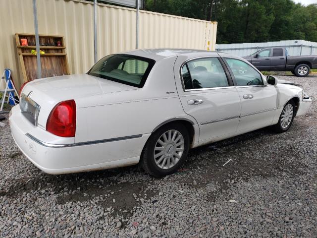 Photo 2 VIN: 1LNHM81W15Y624340 - LINCOLN TOWN CAR S 