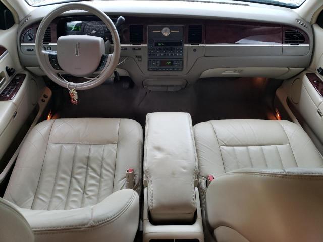 Photo 7 VIN: 1LNHM81W15Y624340 - LINCOLN TOWN CAR S 