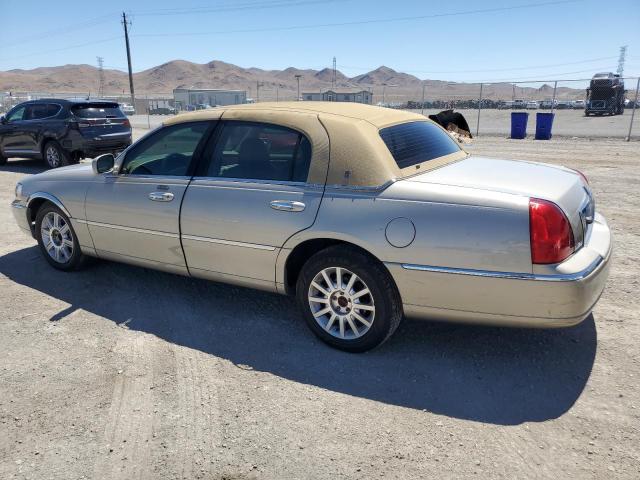 Photo 1 VIN: 1LNHM81W16Y615879 - LINCOLN TOWN CAR S 