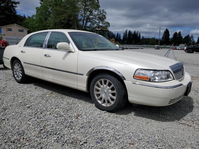 Photo 3 VIN: 1LNHM81W17Y617648 - LINCOLN TOWNCAR 