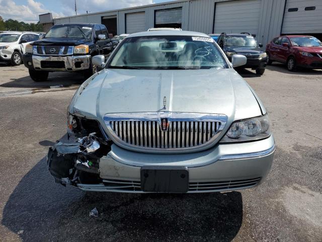 Photo 4 VIN: 1LNHM81W17Y630724 - LINCOLN TOWN CAR S 